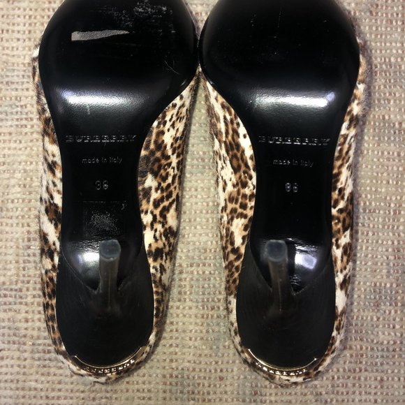 Burberry Pony 3 1/2 " Heel - Picture 5 of 6